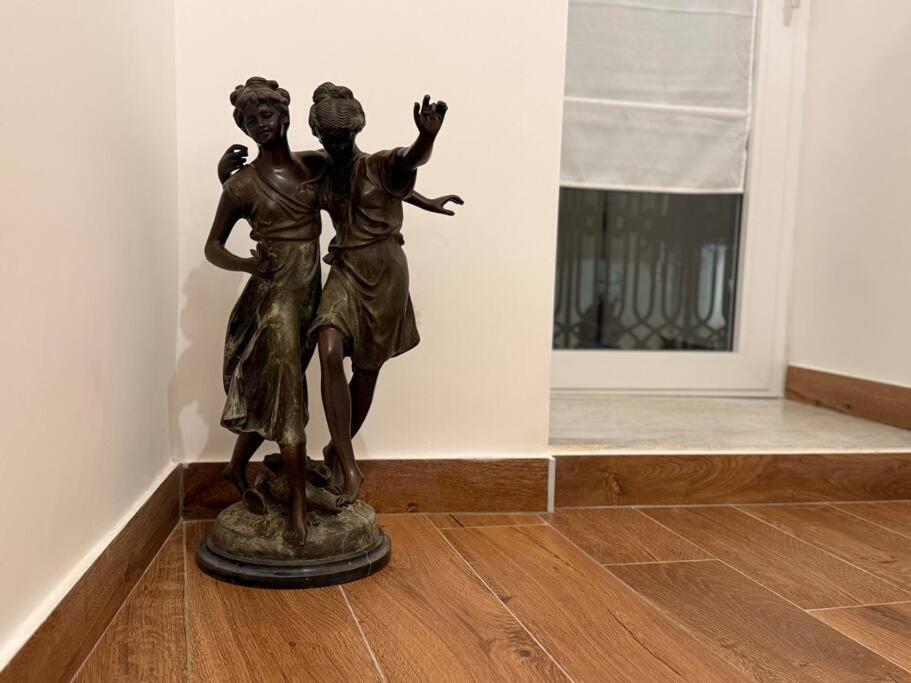 Domus Miraculi: Casa Storica Nel Cuore Di Appartamento Napoli